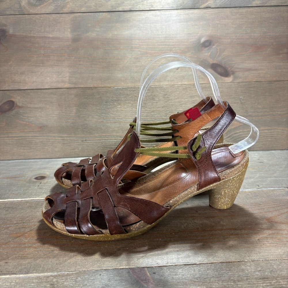Camper Womens size 8 shoes Brown Leather Woven Fisherman Wedge Heel sandals